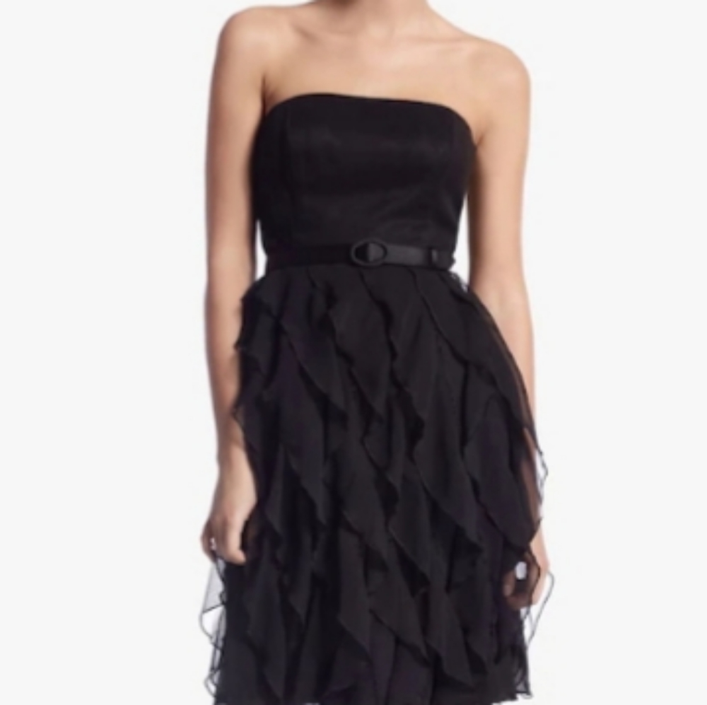 White House black market black strapless dress